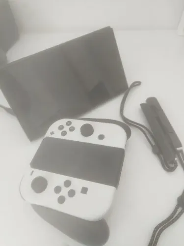 NINTENDO SWITCH - OLED