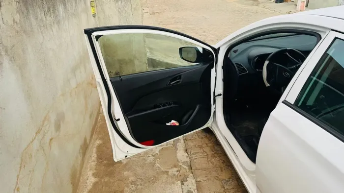 Hyundai HB20 Comf./c.plus/c.style 1.0 Flex 12V 2015