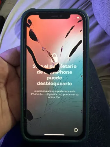 iPhone 11 para peças