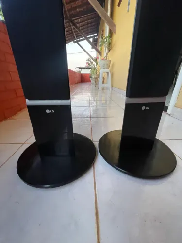 2 torres de som LG 