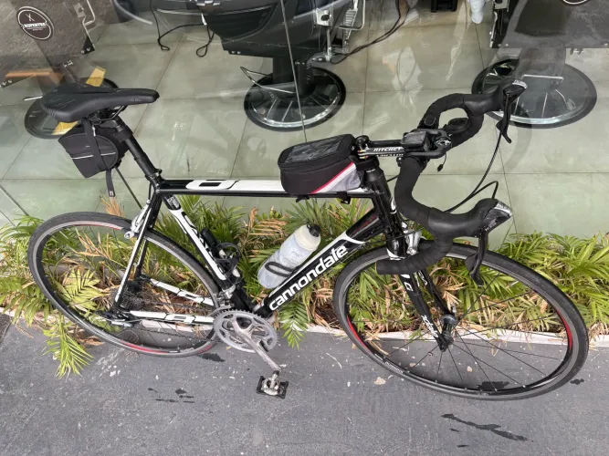 Bicicleta speed 700 Cannondale. Tam..56
