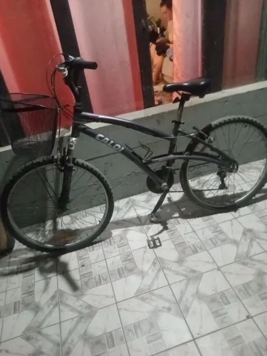 Bicicleta feminina caloy 400 semi nova