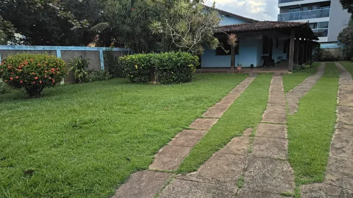 Costa Azul, casa independente em terreno de 960m2