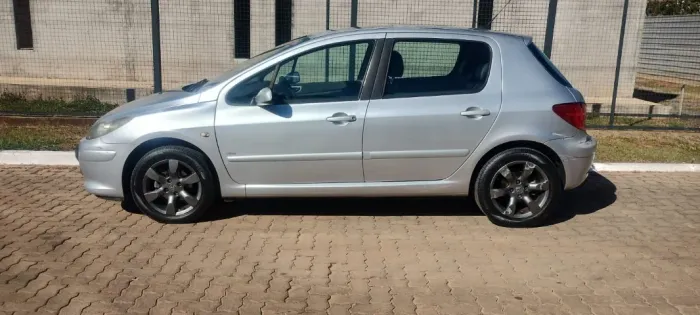 Peugeot 307 Soleil/ Presence 1.6/1.6 Flex 16V 5P 2011
