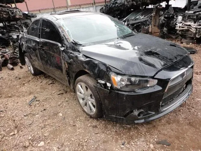 Sucata Mitsubishi Lancer Gt 2012 Retirada De Peças