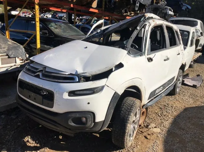 Citroen Aircross 1.6 Automática 2020 vendida em peças