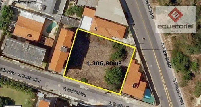 Terreno à venda, 1.306,80 m² por R$ 3.920.000 - Papicu - Fortaleza/CE
