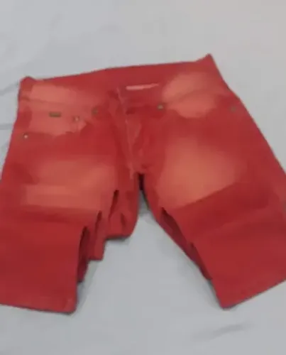 Calça jeans vermelha modelo Slin Número 36 