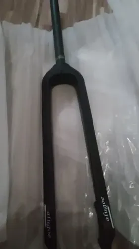 garfo de carbono
