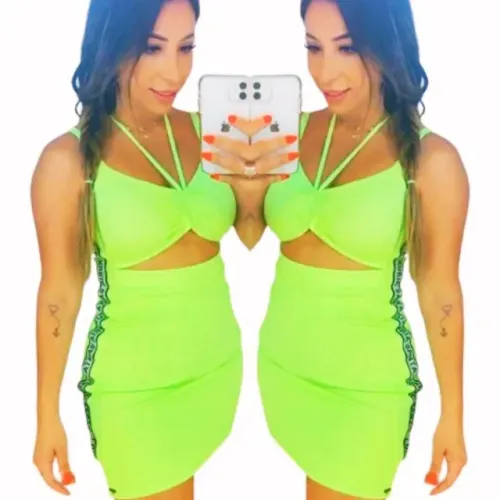 Vestido curto com bojo verão canelado Carnaval Luxúria Santa