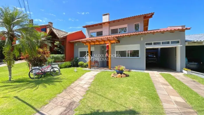 Casa em Condomínio à venda no Condomínio Vitória Régia, 03 quartos e 03 vagas