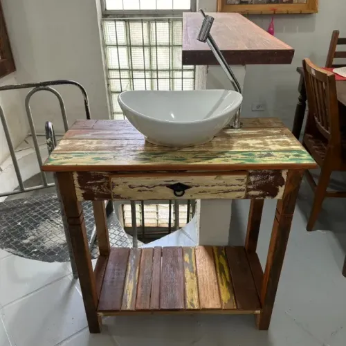 Aparador Para Lavabo Com Tinta