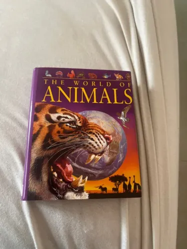 Livro World of Animals