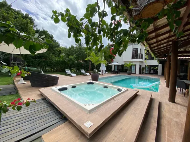 Casa para aluguel  quadrados com 5 quartos em  -costa do Sauípe Réveillon na Bahia pacotes