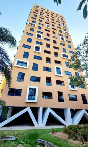 Spazzio Senna 2/4 sendo 1 suite, sombra