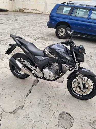 HONDA  /  CB TWISTER ABS  22/22