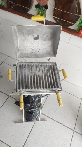CHURRASQUEIRA EM ALUMÍNIO A PARTIR DE $100