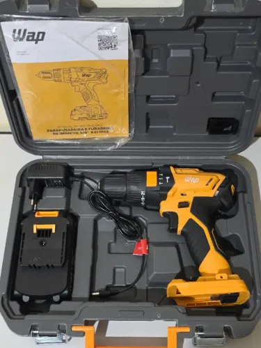 Parafusadeira Furadeira de Impacto WAP K21 Nova Nunca Usada Bateria Maleta