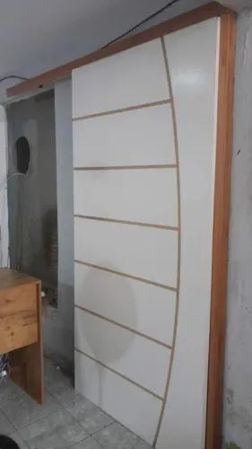 Porta de correr 210x100 parcelo até 10X no cartão sem juros