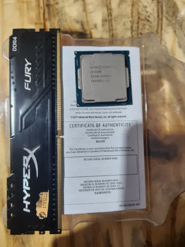 Kit processador Intel Core i3-8100 + memória ram ddr4 4gb.