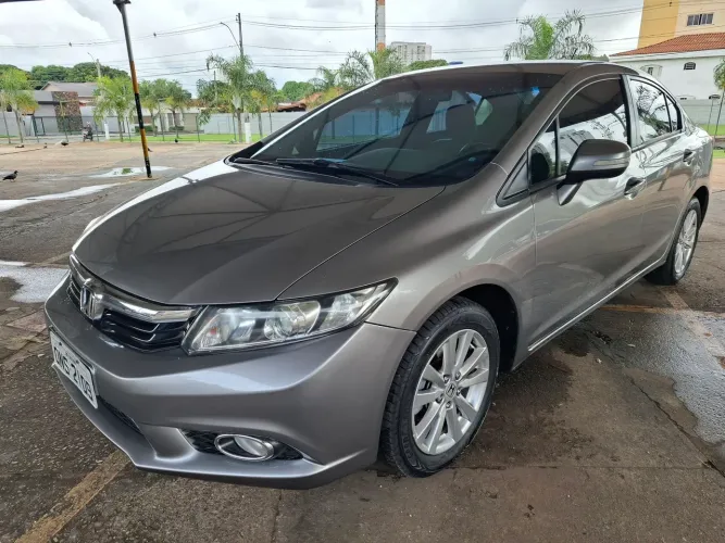Honda Civic Sedan LXR 2.0 Flexone 16V Aut. 4P 2014