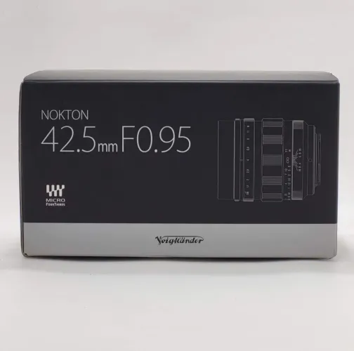 Lente Voigtlander 42,5 F0,95 mft.