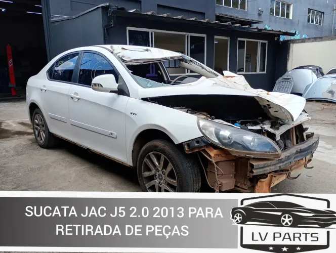 Sucata JAC J5 2.0 2013 para retirada de peças 