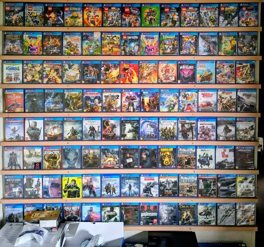 Jogos PS4 , compatível PS5 leia descrição
