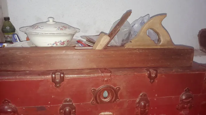 Plaina de madeira antiga  67 Cm.