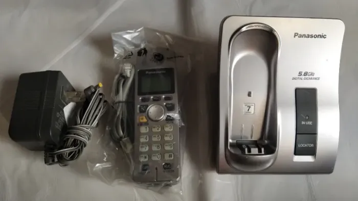 Telefone s/fio Panasonic KX-TG 6025