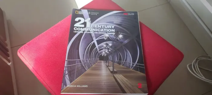 Livro 21 ST CENTURY COMUNICATION LISTENING, SPEAKING, AND CRITICAL THINKING 2 