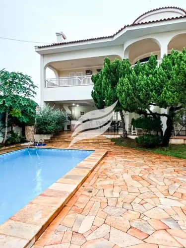 Casa 4 suítes à venda no Bairro Saudade em Araçatuba