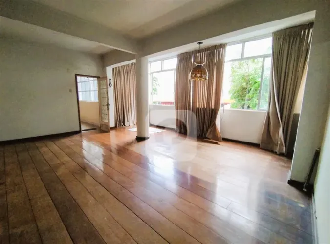 Botafogo - Apartamento 133m2, 3 quartos com varanda