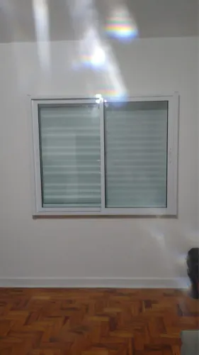 VENDO JANELA ANTI RUÍDO DE SOBREPOR