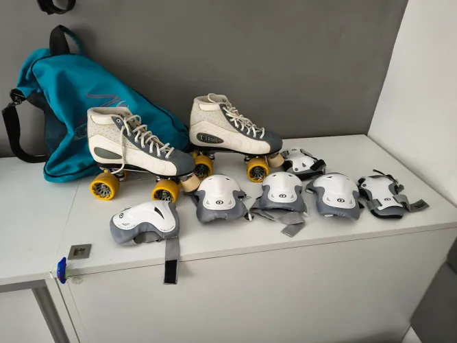 patins x trike 4 rodas tamanho 36 + kit de proteção 