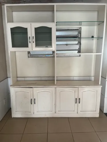 Armário em pau d arco 