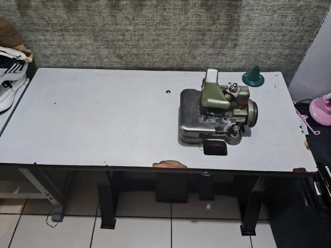 Máquina de overlock