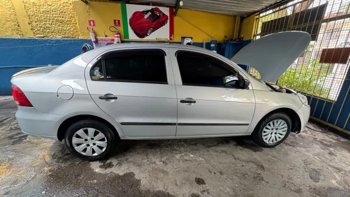 Volkswagen Voyage 1.0/1.0 City MI Total Flex 8V 4P 2010