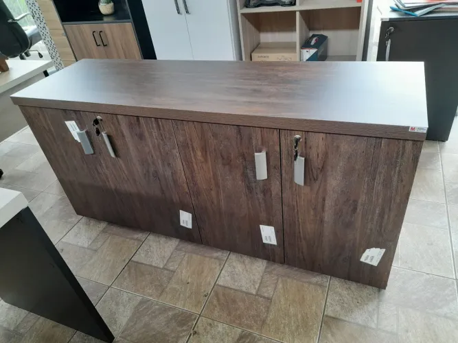 Armário baixo para Escritório 4 Portas