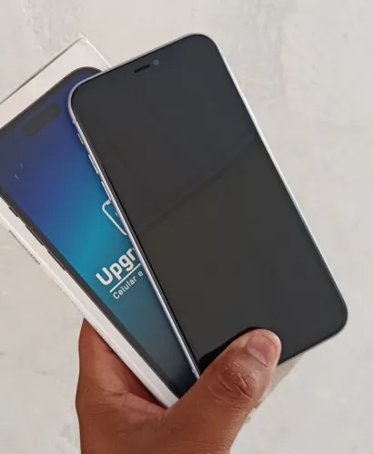 iPhone 11 (leia a descrição)