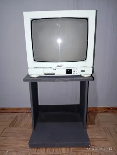 Tv e Rack decoração