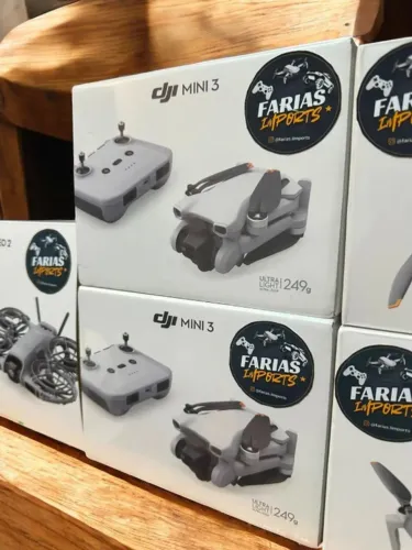 Drone Dji Mini 3 Rádio Controle Standard (Alcance Profissional)Novo lacrado e com GARANTIA