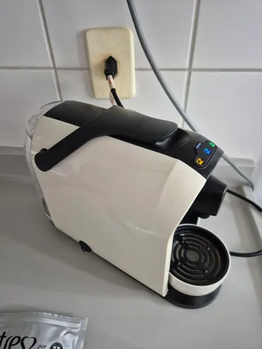 Máquina de Café Expresso Três Corações Mimo