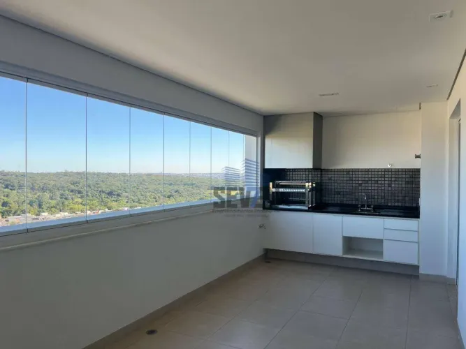 Apartamento para Locação no Edifício Córsega 183 m², 4 Quartos, Área Gourmet e 3 Vagas