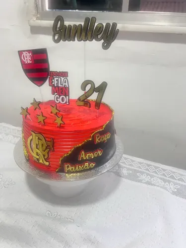 Bolos de 15cm para qualquer tipo de evento. R$145