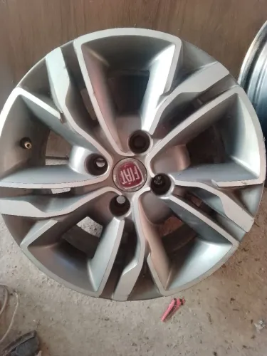Rodas liga leve