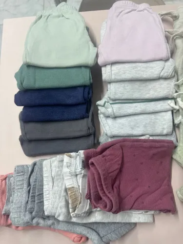 Lote de roupas usadas bebês 