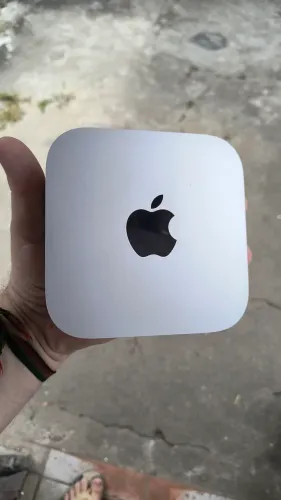 Mac Mini M4 16gb 256 seminovo impecável