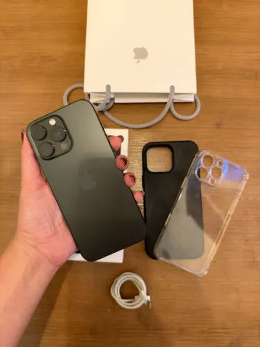Iphone 16 Pro Max - Preto - 256Gb - Único dono - Perfeito estado de conservação