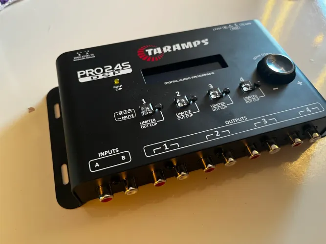 Processador De Som 2.4s Crossover Equalizador Áudio Digital